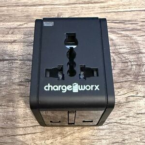 Chargeworx Black Universal Travel Adapter